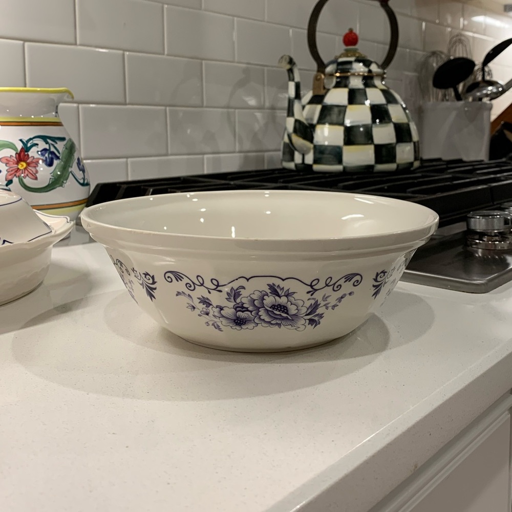 Henry Ford Museum Iroquois China Clinton Inn - Serving Bowl